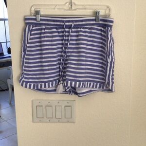 Vineyard Vines blue and white striped drawstring shorts